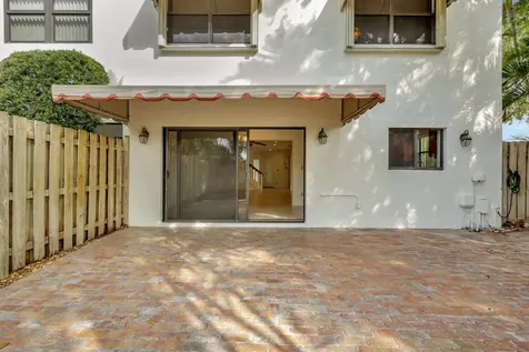 3516 Harbor Circle Delray Beach FL 33483