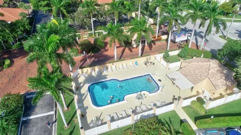 3516 Harbor Circle Delray Beach FL 33483