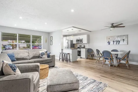 837 North Drive Delray Beach FL 33445