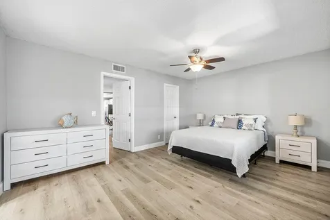 837 North Drive Delray Beach FL 33445