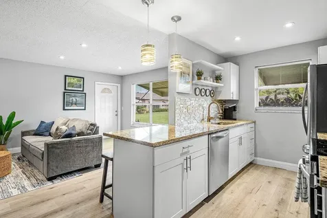 837 North Drive Delray Beach FL 33445