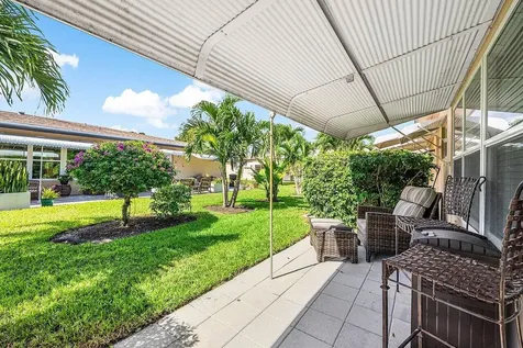 837 North Drive Delray Beach FL 33445