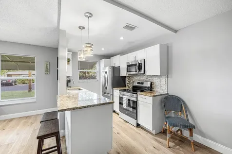 837 North Drive Delray Beach FL 33445