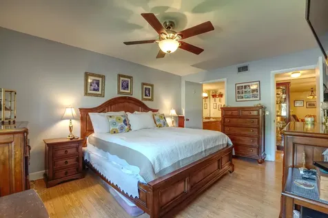 302 Pine Ridge Circle Greenacres FL 33463