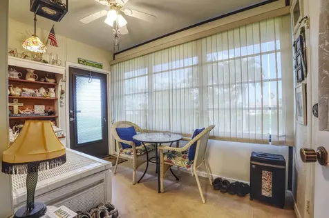 302 Pine Ridge Circle Greenacres FL 33463