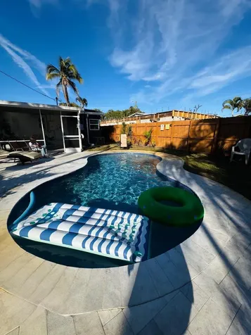 200 Ne 56th Street Oakland Park FL 33334