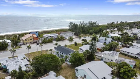 1115 S Ocean Drive Fort Pierce FL 34949