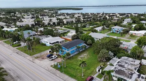 1115 S Ocean Drive Fort Pierce FL 34949
