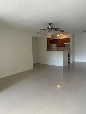 2846 S University Drive Davie FL 33328