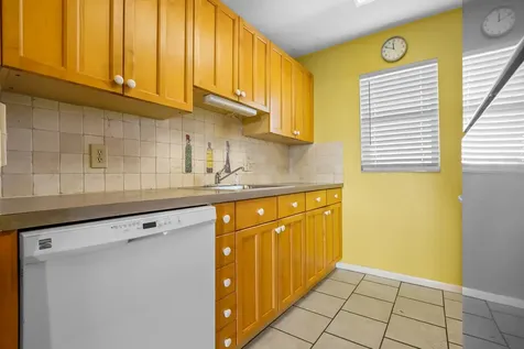 689 Ne 6th Court Boynton Beach FL 33435