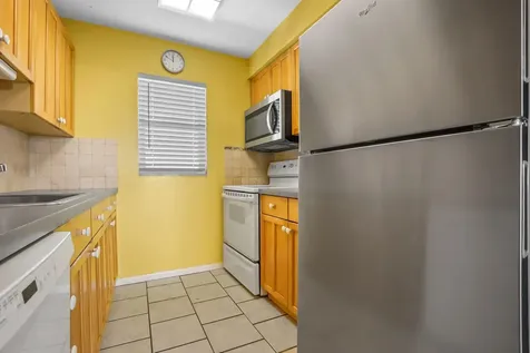 689 Ne 6th Court Boynton Beach FL 33435