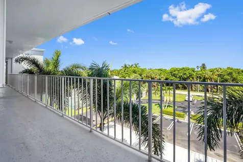 689 Ne 6th Court Boynton Beach FL 33435