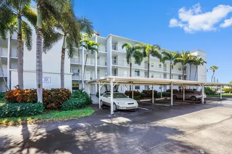 689 Ne 6th Court Boynton Beach FL 33435
