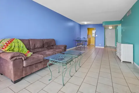 689 Ne 6th Court Boynton Beach FL 33435