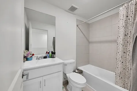 6933 Harbours Edge Avenue Lake Worth FL 33467