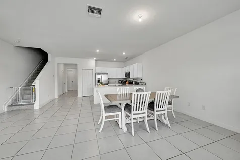 6933 Harbours Edge Avenue Lake Worth FL 33467