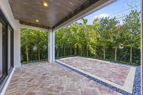201 Murray Road West Palm Beach FL 33405
