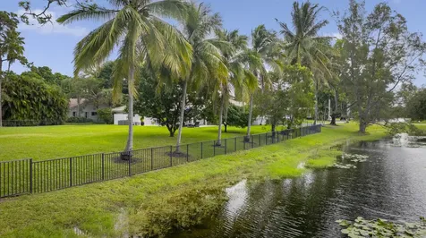 22761 Vistawood Way Boca Raton FL 33428