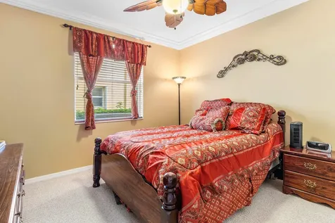 9915 Via Bernini Lake Worth FL 33467