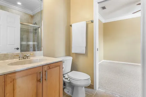 9915 Via Bernini Lake Worth FL 33467