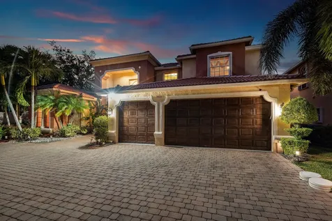 9915 Via Bernini Lake Worth FL 33467
