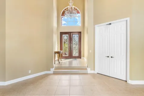 9915 Via Bernini Lake Worth FL 33467
