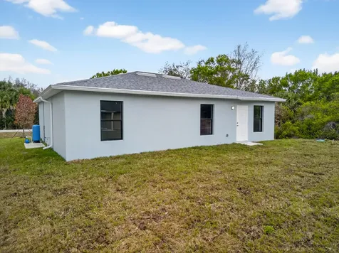 2875 Nw 32nd Avenue Okeechobee FL 34972