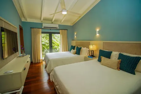 21 00 Casa De Campo DR 22000