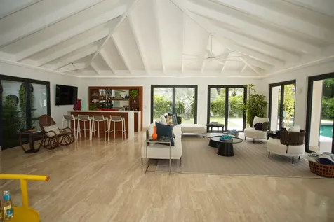 21 00 Casa De Campo DR 22000