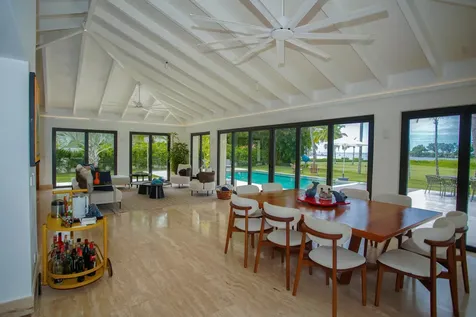 21 00 Casa De Campo DR 22000