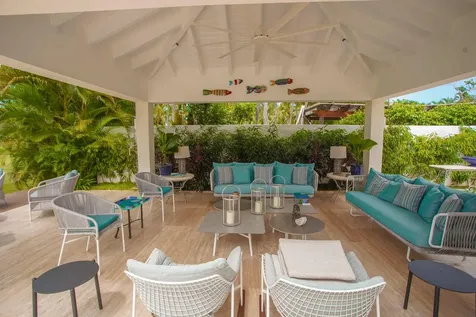 21 00 Casa De Campo DR 22000
