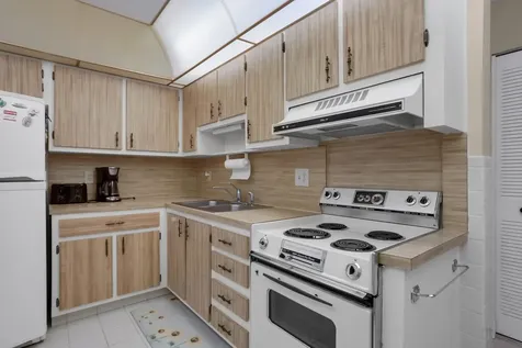 1604 Alfred Drive Boynton Beach FL 33426