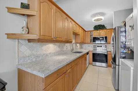 1141 Violet Terrace Delray Beach FL 33445