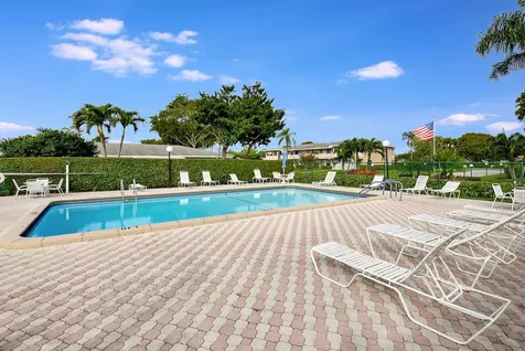 1141 Violet Terrace Delray Beach FL 33445