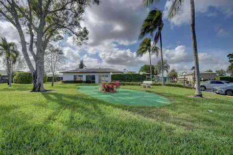 1141 Violet Terrace Delray Beach FL 33445