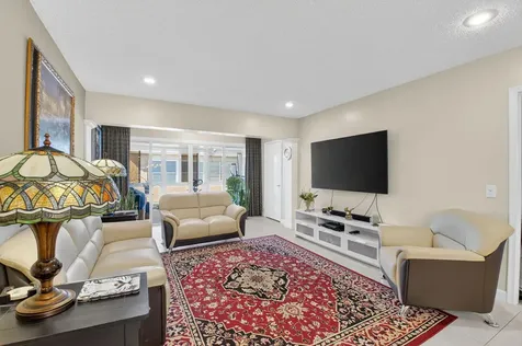 1141 Violet Terrace Delray Beach FL 33445