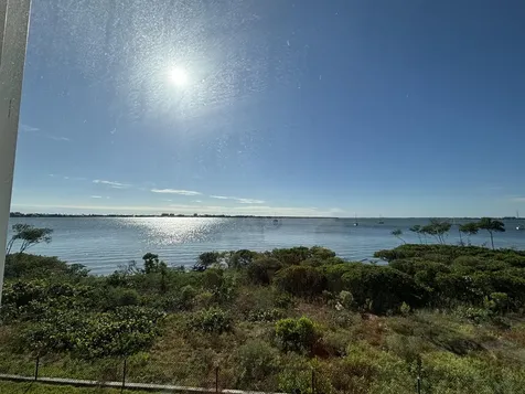 22 Harbour Isle Drive Fort Pierce FL 34949