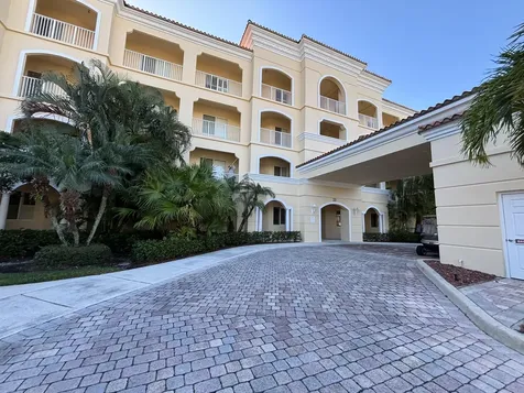 22 Harbour Isle Drive Fort Pierce FL 34949
