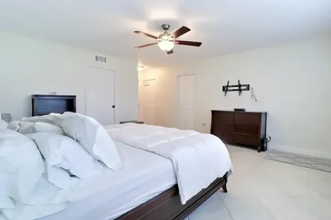 1330 High Point Place Delray Beach FL 33445