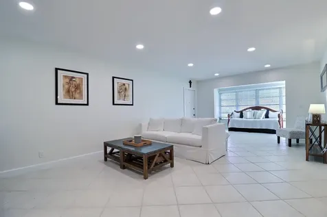 1330 High Point Place Delray Beach FL 33445