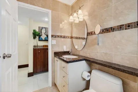 185 Brittany D Delray Beach FL 33446