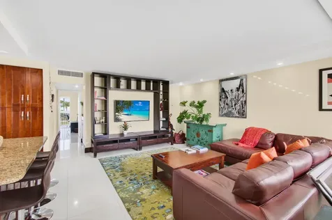 185 Brittany D Delray Beach FL 33446