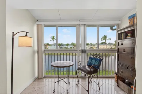 185 Brittany D Delray Beach FL 33446