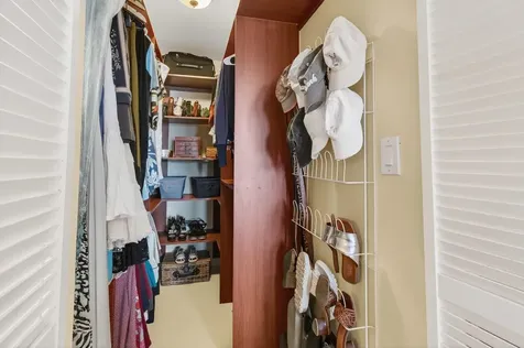 185 Brittany D Delray Beach FL 33446