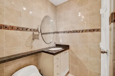 185 Brittany D Delray Beach FL 33446