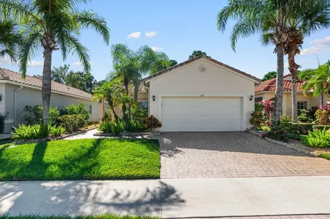 319 Nw Treeline Trace Port Saint Lucie FL 34986