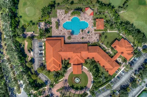 319 Nw Treeline Trace Port Saint Lucie FL 34986