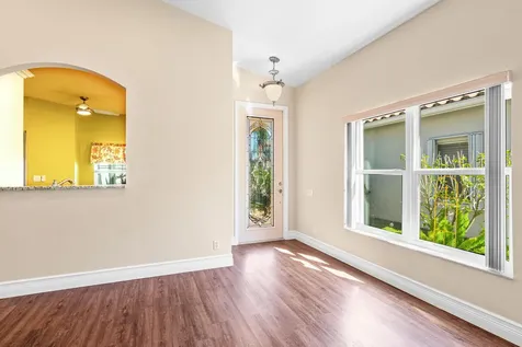 319 Nw Treeline Trace Port Saint Lucie FL 34986