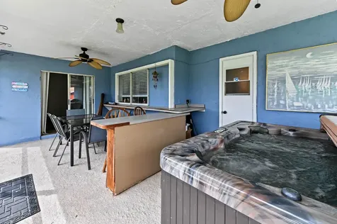 1014 Sw Canary Terrace Port Saint Lucie FL 34953