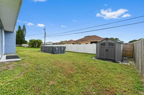 1014 Sw Canary Terrace Port Saint Lucie FL 34953